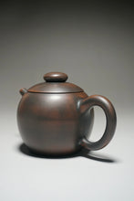 Load image into Gallery viewer, 145ml Julunzhu Nixing Teapot by Li Wenxin 李文新坭兴壶

