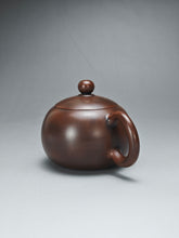 Load image into Gallery viewer, 145ml Xishi Nixing Teapot by Li Wenxin 李文新泥兴西施
