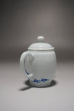 Load image into Gallery viewer, Qinghua Bird and Fish Jingdezhen Porcelain Tall Teapot 青花手绘高士壶 150ml
