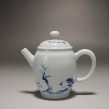 Load image into Gallery viewer, Qinghua Bird and Fish Jingdezhen Porcelain Tall Teapot 青花手绘高士壶 150ml
