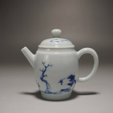 Load image into Gallery viewer, Qinghua Bird and Fish Jingdezhen Porcelain Tall Teapot 青花手绘高士壶 150ml
