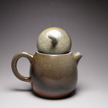 Load image into Gallery viewer, Dafengjiang Wood Kiln Fired Melon Nixing Teapot no.2 大风江柴烧泥兴壶 150ml
