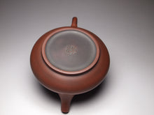 Load image into Gallery viewer, 150ml Brown Shipiao Nixing Teapot 坭兴石瓢壶 by Wu Sheng Sheng
