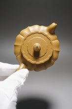 Load image into Gallery viewer, Fully Handmade Huang Duanni Zhoupan by Zhang Jie 全手工张杰黄段泥周盘 150ml
