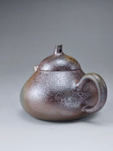 Load image into Gallery viewer, Wood Fired Lao Zini Mellon Yixing Teapot with Ash Glaze Tear 柴烧老紫泥匏瓜 150ml
