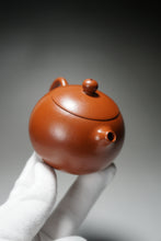 Load image into Gallery viewer, Fully Handmade Zhuni Xishi Teapot by Yu Bo 全手工余波制极品朱泥西施 150ml
