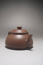 Load image into Gallery viewer, Fully Handmade Lao Duanni Limao Yixing Teapot by Wang Kaili 王凯丽全手工老段泥笠帽 150ml
