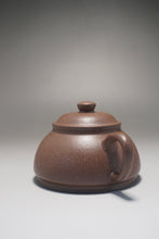 Load image into Gallery viewer, Fully Handmade Lao Duanni Limao Yixing Teapot by Wang Kaili 王凯丽全手工老段泥笠帽 150ml
