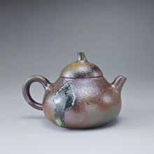 Load image into Gallery viewer, Wood Fired Lao Zini Mellon Yixing Teapot with Ash Glaze Tear 柴烧老紫泥匏瓜 150ml
