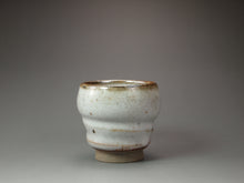 Load image into Gallery viewer, Shino Glazed Stoneware Teacup no.15 手工陶艺志野杯 110ml
