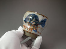 Load image into Gallery viewer, Shino Glazed Stoneware Teacup no.15 手工陶艺志野杯 110ml
