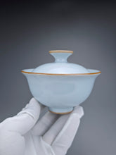 Load image into Gallery viewer, Azure Ruyao Gaiwan 天青汝窑盖碗
