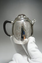 Load image into Gallery viewer, 999 Pure Silver Handmade Butterfly and Flowers Teapot 全手工花与蝶镜面银壶 160ml
