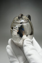 Load image into Gallery viewer, 999 Pure Silver Handmade Butterfly and Flowers Teapot 全手工花与蝶镜面银壶 160ml
