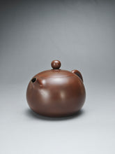 Load image into Gallery viewer, 160ml Xishi Nixing Teapot by Li Wenxin 李文新泥兴西施
