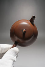 Load image into Gallery viewer, 160ml Brown Eggplant Teapot by Li Wenxin 李文新茄瓜泥兴壶
