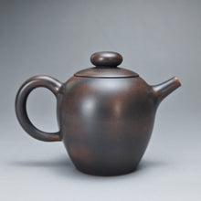 Load image into Gallery viewer, 160ml Julunzhu Nixing Teapot by Wu Sheng Sheng 坭兴吴盛胜巨轮珠
