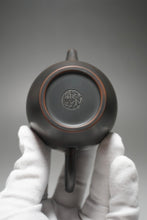 Load image into Gallery viewer, 165ml Julunzhu Nixing Teapot by Wu Sheng Sheng 坭兴吴盛胜巨轮珠
