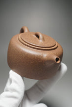 Load image into Gallery viewer, Yellow Jiangponi Jinglan yixing Teapot 降坡黄泥井栏 165ml
