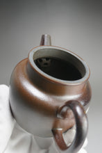 Load image into Gallery viewer, Wood Fired Dicaoqing Zhihu Yixing Teapot 柴烧底槽清执壶 170ml
