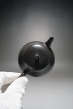 Load image into Gallery viewer, 170ml Black Eggplant Teapot by Li Wenxin 李文新茄瓜泥兴壶
