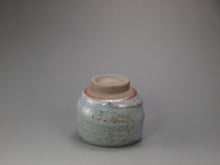 Load image into Gallery viewer, Shino Glazed Stoneware Teacup no.17 手工陶艺志野杯 120ml
