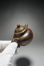 Load image into Gallery viewer, Wood Fired Dicaoqing Qiushui Yixing Teapot 柴烧底槽青秋水 125ml
