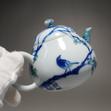 Load image into Gallery viewer, Qinghua Bird in the Tree Jingdezhen Fine Porcelain Teapot by Master KuangShi 青花手绘匡石作梨形壶 180ml
