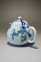 Load image into Gallery viewer, Qinghua Bird in the Tree Jingdezhen Fine Porcelain Teapot by Master KuangShi 青花手绘匡石作梨形壶 180ml
