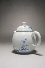 Load image into Gallery viewer, Qinghua partridge Jingdezhen Porcelain Teapot 青花壶鹧鸪茶壶 185ml
