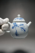 Load image into Gallery viewer, Qinghua Pine Tree Jingdezhen Porcelain Teapot 青花壶松树茶壶 185ml
