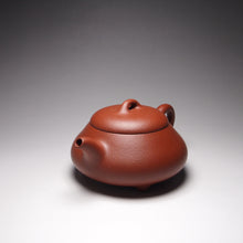 Load image into Gallery viewer, Zhuni Dahongpao Aishipiao Yixing Teapot 朱泥大红袍矮石瓢 185ml
