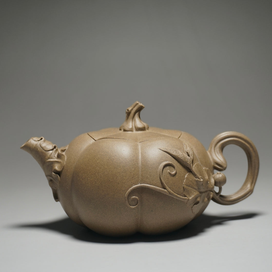Fully Handmade Lao Duanni Pumpkin Yixing Teapot by Fan Aijuan 全手工老段泥南瓜壶 (范爱娟制) 210ml