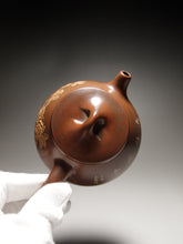 Load image into Gallery viewer, Shipiao Nixing Teapot with Carving by Li Changquan 黎昌权刻绘坭兴石瓢 190ml
