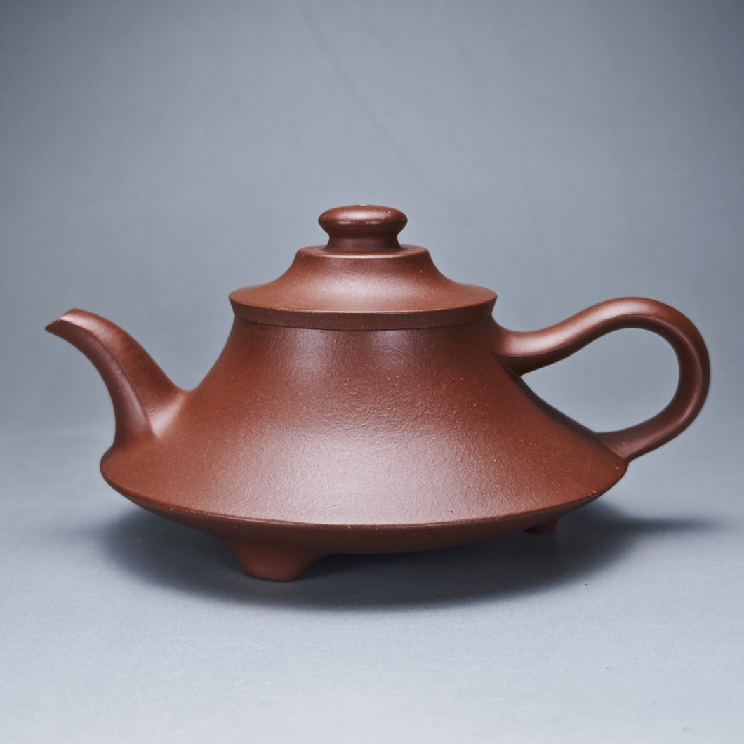 Fully Handmade Dicaoqing Yunlu Yixing Teapot by Xu Weimin 全手工徐卫民底槽清云炉 190ml