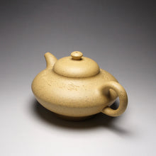 Load image into Gallery viewer, Benshan Lüni Hehuan Yixing Teapot with Carvings 本山绿泥合欢 带刻绘 190ml
