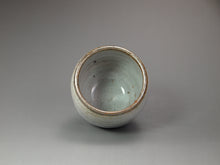 Load image into Gallery viewer, Shino Glazed Stoneware Teacup no.19 手工陶艺志野杯 110ml
