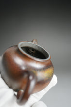 Load image into Gallery viewer, Wood Fired Dicaoqing Qiushui Yixing Teapot 柴烧底槽青秋水 125ml
