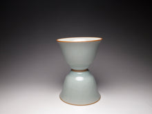 Load image into Gallery viewer, Ruyao Pear Teapot Tea Set 汝窑一壶两杯套装 165ml
