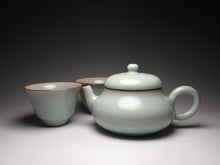Load image into Gallery viewer, Ruyao Pear Teapot and Teacups Tea Set 汝窑一壶两杯套装
