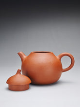 Load image into Gallery viewer, Zhuni Dahongpao Mellon Yixing Teapot 朱泥大红袍袍匏瓜 200ml
