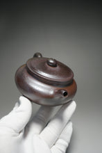 Load image into Gallery viewer, Wood Fired Lao Zini Bianfu Yixing Teapot 柴烧老紫泥扁腹 210ml
