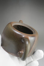 Load image into Gallery viewer, Wood Fired Dicaoqing Jinglan Yixing Teapot 柴烧底槽清井栏 210ml
