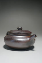 Load image into Gallery viewer, Wood Fired Lao Zini Bianfu Yixing Teapot 柴烧老紫泥扁腹 210ml
