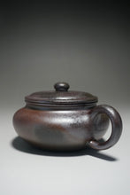 Load image into Gallery viewer, Wood Fired Lao Zini Bianfu Yixing Teapot 柴烧老紫泥扁腹 210ml

