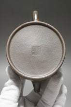 Load image into Gallery viewer, Wood Fired Dicaoqing Jinglan Yixing Teapot 柴烧底槽清井栏 220ml
