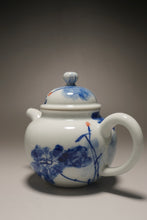 Load image into Gallery viewer, Qinghua Flowers Jingdezhen Fine Porcelain Duoqiu Teapot by Master KuangShi 青花匡石手绘掇球 220ml
