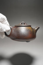 Load image into Gallery viewer, Wood Fired Lao Zini Shipiao Yixing Teapot 柴烧老紫泥平盖石瓢 220ml
