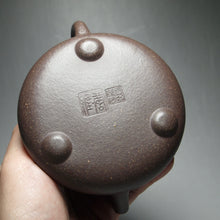 Load image into Gallery viewer, Fully Handmade Tianqingni Shipiao Yixing Teapot 全手工天青泥平盖石瓢 220ml
