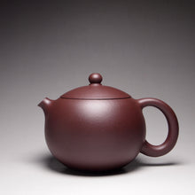 Load image into Gallery viewer, Lao Zini Xishi Yixing Teapot 老紫泥大西施 225ml
